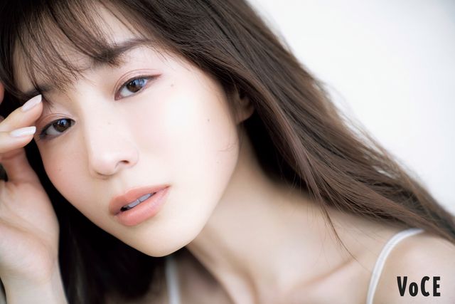 【3枚】田中みな実、「2020年“最も美しい人”」に選出！VOCE BEST COSMETICS AWARDS 2020（2枚目）