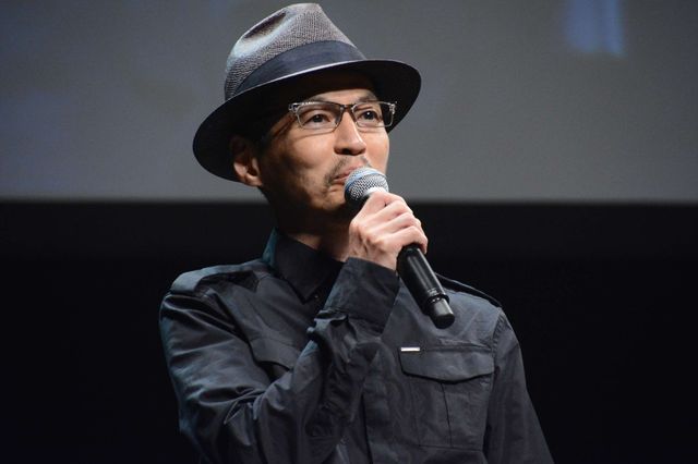 綾野剛、1,000人の拍手を浴びて登場！（19枚目）