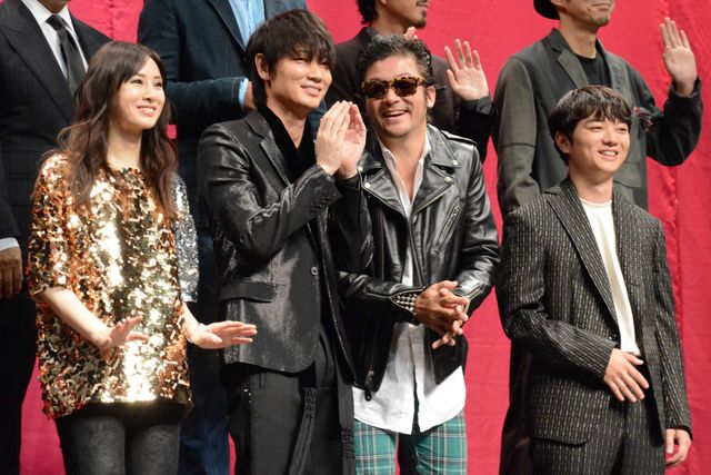 綾野剛、1,000人の拍手を浴びて登場！（24枚目）