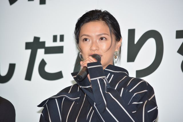 安田顕、居酒屋シーンでお酒を持ち込む『家に帰ると妻が必ず死んだふりをしています。』完成披露試写会：フォトギャラリー