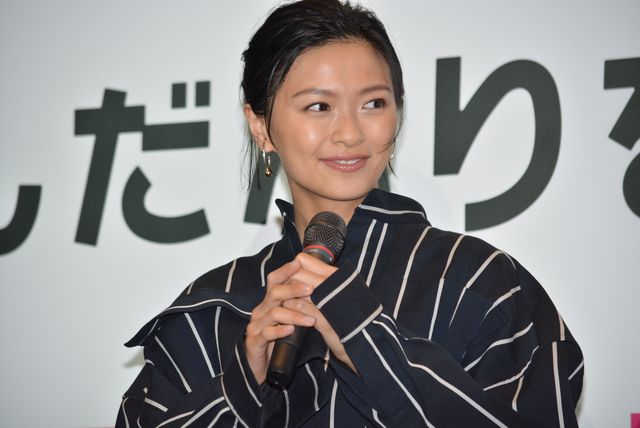 安田顕、居酒屋シーンでお酒を持ち込む『家に帰ると妻が必ず死んだふりをしています。』完成披露試写会（2枚目）