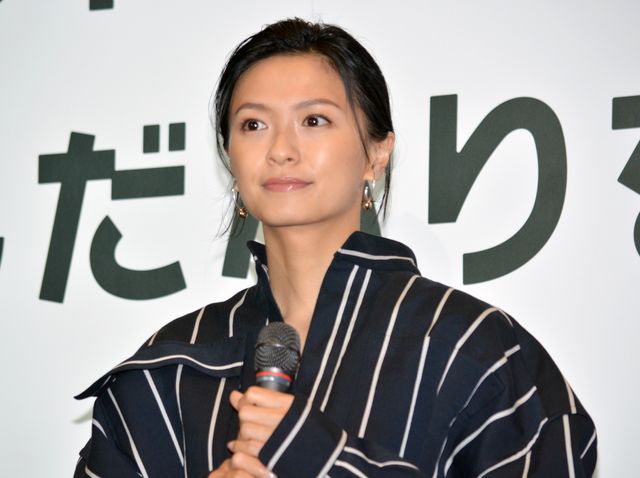 安田顕、居酒屋シーンでお酒を持ち込む『家に帰ると妻が必ず死んだふりをしています。』完成披露試写会（14枚目）
