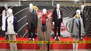 『踊る大捜査線 N.E.W.』劇中衣装&青島の新デスクなど展示!「踊る THE MUSEUM」銀座三越で明日開幕