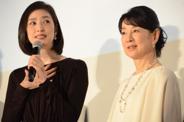 吉永小百合、天海祐希、ももクロら『最高の人生の見つけ方』初日舞台あいさつ（9枚目）