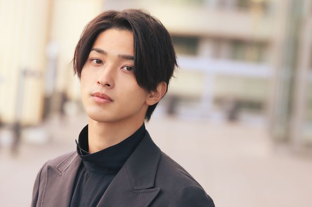 美しすぎる横顔も！横浜流星「新聞記者」インタビューカット集：フォトギャラリー