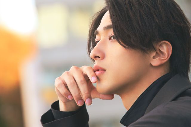 美しすぎる横顔も！横浜流星「新聞記者」インタビューカット集（3枚目）