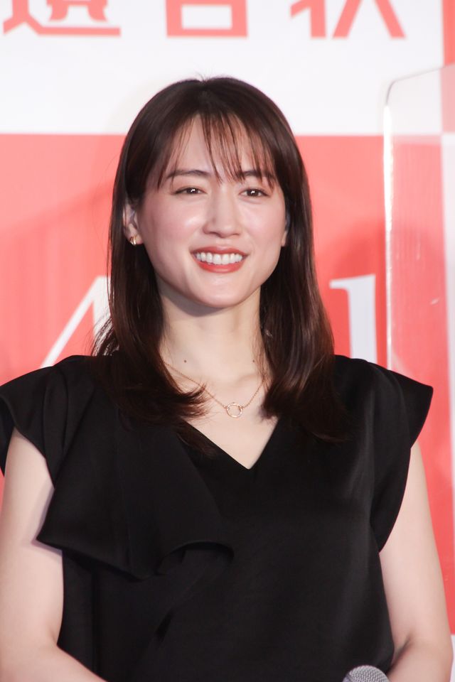 綾瀬はるか、大泉洋、関水渚、浅野和之が集結！「元彼の遺言状」記者会見（5枚目）