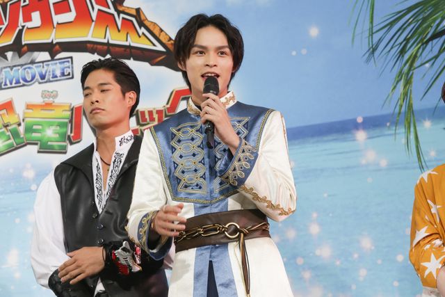 奥野壮のさわやかスマイル！仮面ライダージオウ＆騎士竜戦隊リュウソウジャーキャストが集結（12枚目）
