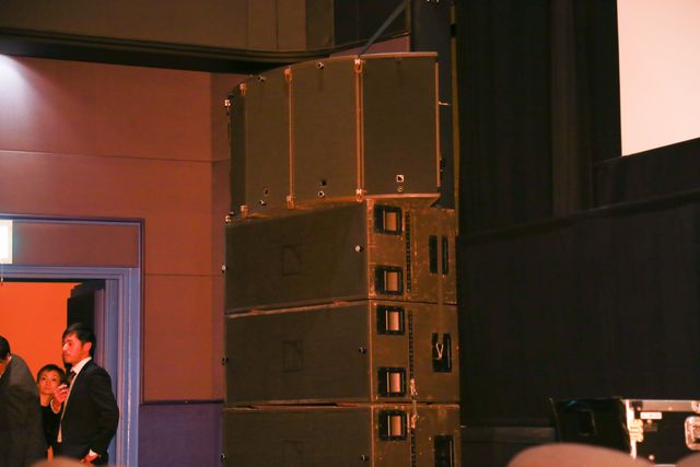 町山智浩字幕監修の『キングコング』爆音上映実施！　キングコングが暴れるところの音圧がスゴい！　画像ギャラリー（8枚目）