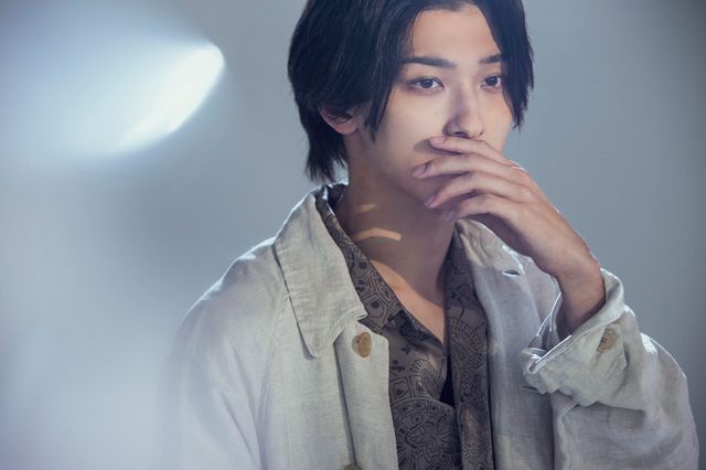 横浜流星『流浪の月』インタビュー撮り下ろしカット（4枚目）