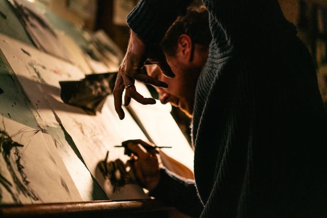 映画『フェザーズ　その家に巣食うもの』より