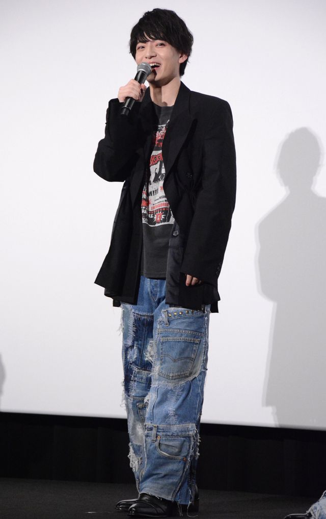 Snow Man向井康二サプライズ登場に熱狂！Aぇ! group＆西村拓哉と『映画　おそ松さん　人類クズ化計画!!!!!?』舞台挨拶（6枚目）