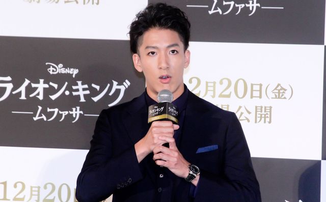 尾上右近＆大和田伸也、新旧ムファサ声優が対面！『ライオン・キング』30周年舞台あいさつ（5枚目）