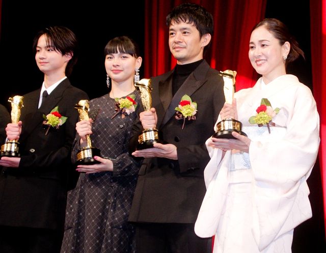 松村北斗『夜明けのすべて』が4冠「第98回キネマ旬報ベスト・テン」授賞式（3枚目）