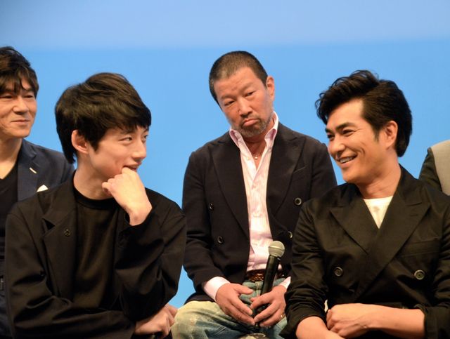 坂口健太郎、初主演ドラマ「シグナル　長期未解決事件捜査班」会見へ：フォトギャラリー