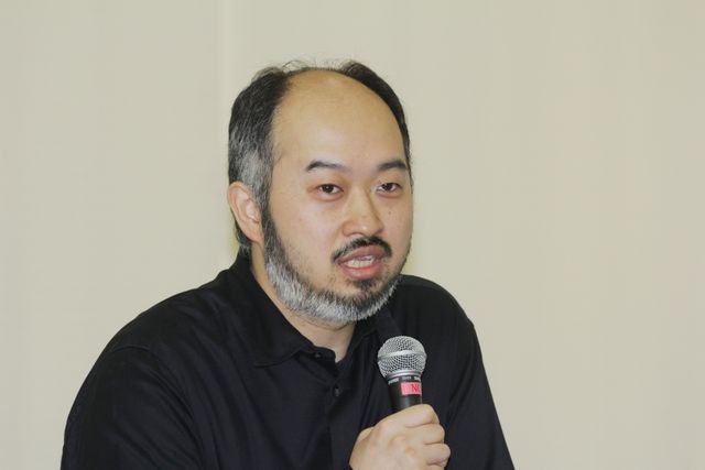 佐々木蔵之介、同性愛者役に夢中？舞台「BENT」ギャラリー（6枚目）