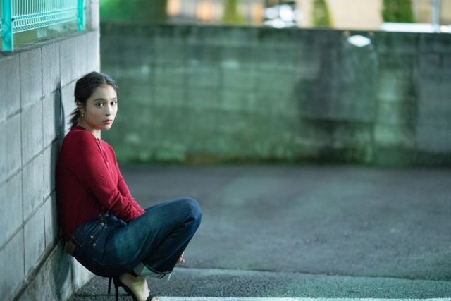 広瀬アリス、大人っぽい…『銃』インタビューカット（4枚目）