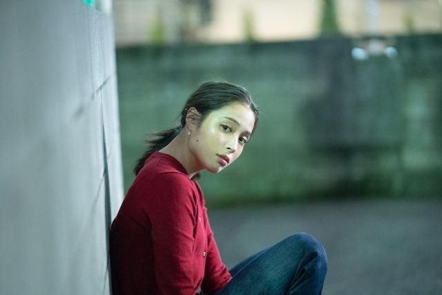 広瀬アリス、大人っぽい…『銃』インタビューカット（5枚目）