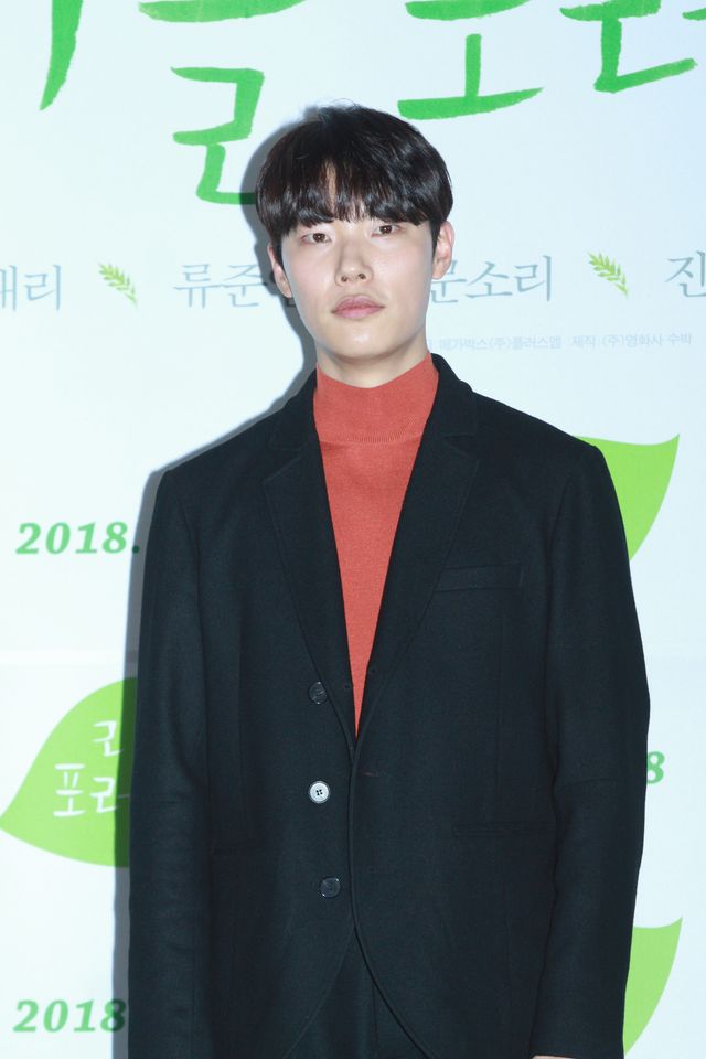 韓国版『リトル・フォレスト』キャスト集合　『お嬢さん』の女優がガラリとイメチェン！（8枚目）