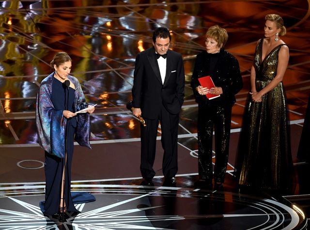 マイケル・J・フォックスがデロリアンで!?（5枚目）