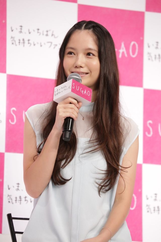 ホワイトデーのプレゼントは「お花がいいですね」…宮崎あおい新CM発表会フォトギャラリー（2枚目）