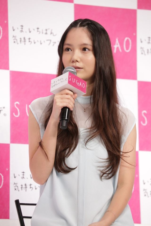 ホワイトデーのプレゼントは「お花がいいですね」…宮崎あおい新CM発表会フォトギャラリー（3枚目）