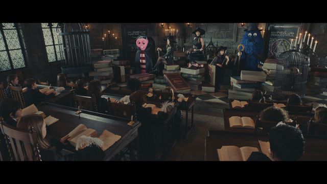 深田恭子、多部未華子、永野芽郁が魔法学校の先生に！CM＆メイキングカット（3枚目）