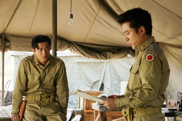 小栗旬主演「二つの祖国」場面写真（2枚目）