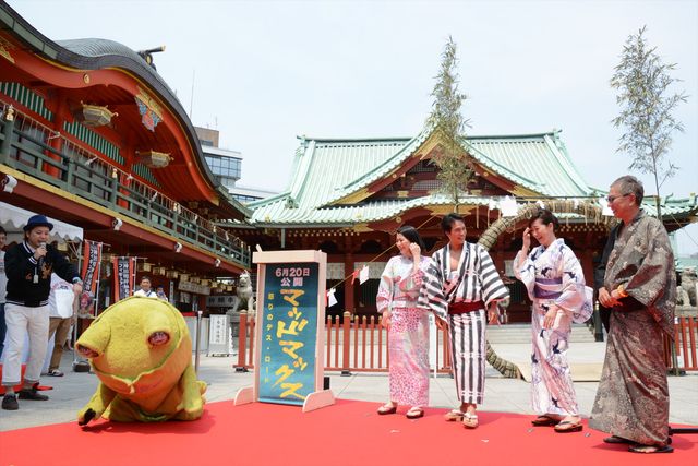 市原隼人、成海璃子、高島礼子らが浴衣姿で鏡開き！フォトギャラリー（18枚目）