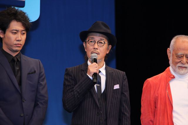 広瀬すずも思わず笑顔！役所、大泉、リリーが爆笑の掛け合い！『バケモノの子』舞台あいさつ写真ギャラリー（10枚目）