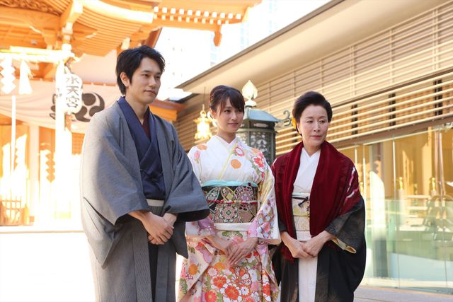 夫婦役の深キョン＆松山ケンイチ、着物で登場！（4枚目）