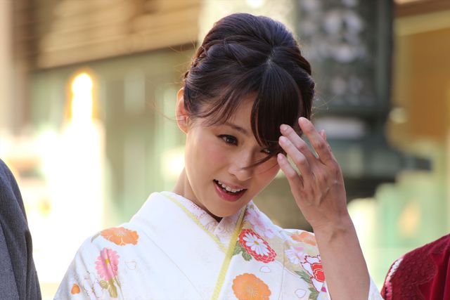 夫婦役の深キョン＆松山ケンイチ、着物で登場！（6枚目）