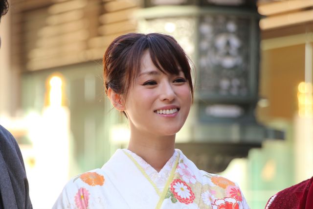 夫婦役の深キョン＆松山ケンイチ、着物で登場！（7枚目）