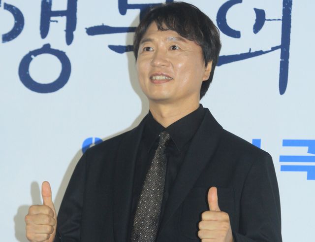 イ・ソンギュンさん遺作『幸福の国』制作報告会の様子（12枚目）