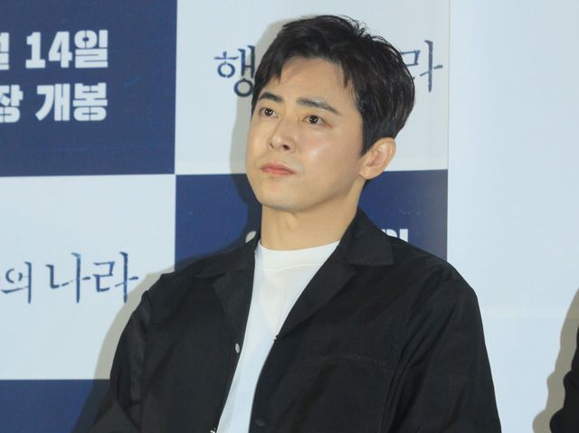 イ・ソンギュンさん遺作『幸福の国』制作報告会の様子（15枚目）