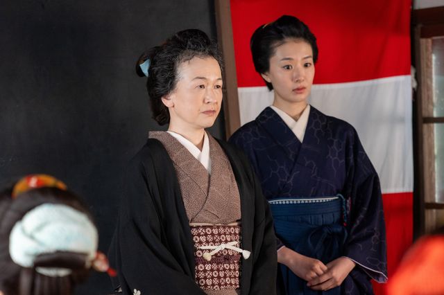 【画像8枚】朝ドラ「風、薫る」多江（生田絵梨花）ら同期と出会って…第21回場面写真（6枚目）