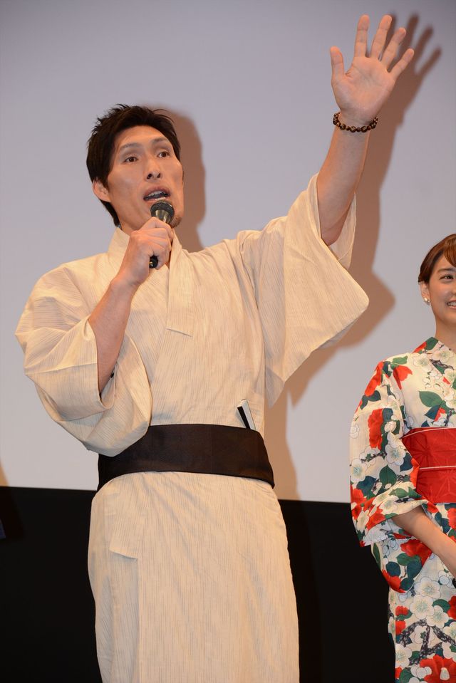 篠原信一、やっぱり暴走！　藤原竜也のセリフの次は主題歌を強奪?!　画像ギャラリー（5枚目）