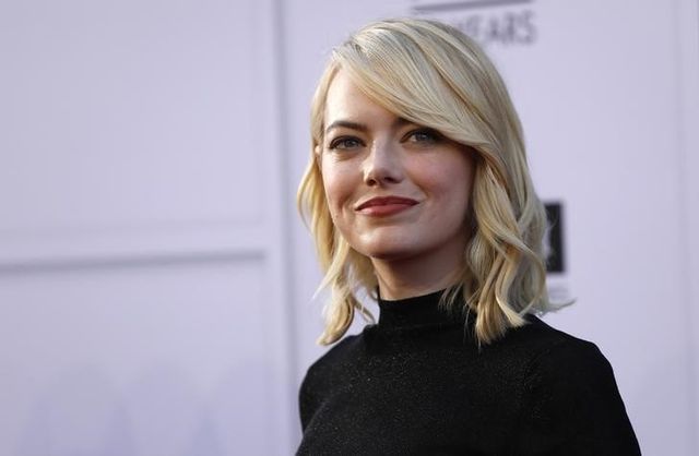 エマ・ストーンがトップに!(写真はロサンゼルスで6月撮影)