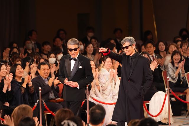 爆イケ！横浜流星・草なぎ剛・森本慎太郎らレッドカーペットに登場！（5枚目）