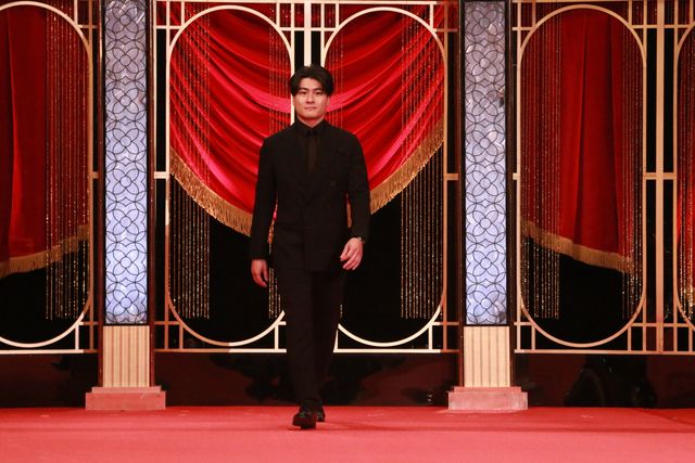 爆イケ！横浜流星・草なぎ剛・森本慎太郎らレッドカーペットに登場！（8枚目）