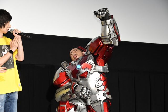 竹内良太、JACKスーツ姿で登場！「ULTRAMAN」舞台挨拶付き“フィナーレ版”上映会：フォトギャラリー