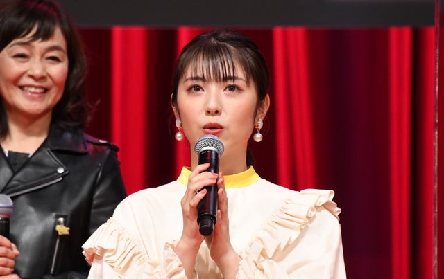浜辺美波がもらい泣き…『名探偵コナン　緋色の弾丸』完成披露（27枚目）