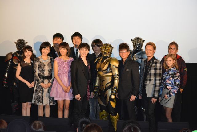 釈由美子、ウエンツの悪行を暴露？映画『タイガーマスク』初日舞台あいさつフォトギャラリー（11枚目）