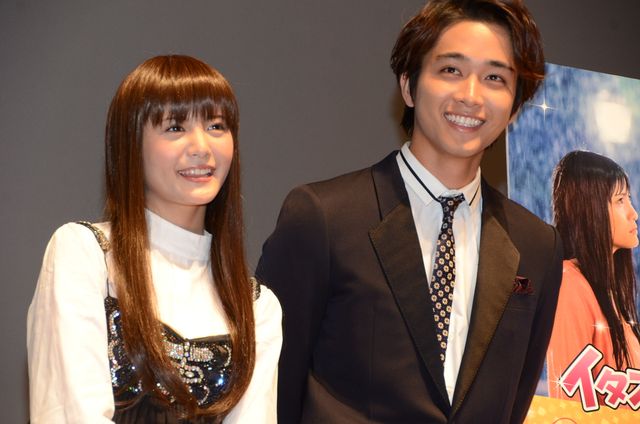 佐藤寛太＆美沙玲奈が出席！『イタズラなKiss THE MOVIE 3 ～プロポーズ編～』初日舞台あいさつ（12枚目）