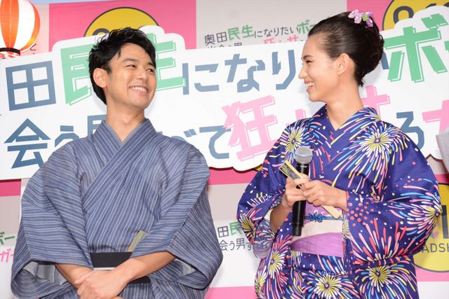 妻夫木聡＆水原希子、浴衣姿で登場！『民生ボーイと狂わせガール』完成披露舞台あいさつ（29枚目）