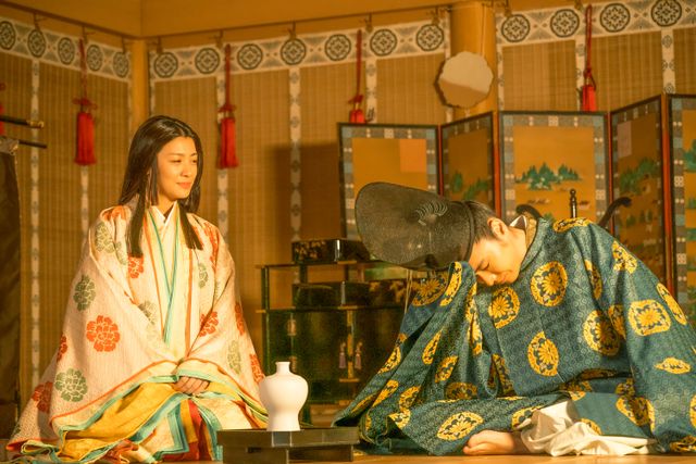 道長が明子に押し倒される！「光る君へ」第22回場面写真（3枚目）