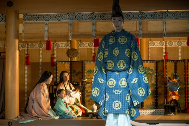 道長が明子に押し倒される！「光る君へ」第22回場面写真（6枚目）