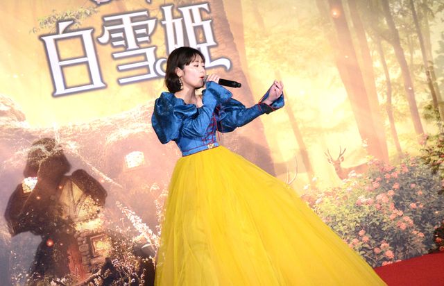 吉柳咲良＆JO1河野純喜が生パフォーマンス！実写版『白雪姫』劇中歌お披露目イベント（3枚目）