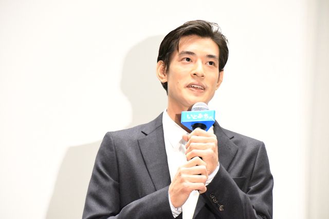 豊川悦司、駒井蓮の津軽三味線演奏を絶賛！『いとみち』公開記念舞台あいさつ（17枚目）