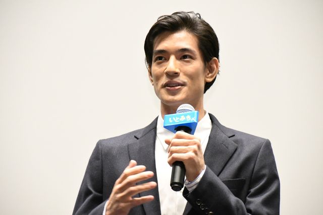 豊川悦司、駒井蓮の津軽三味線演奏を絶賛！『いとみち』公開記念舞台あいさつ（19枚目）